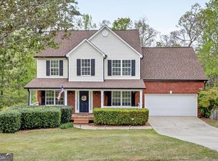 3512 Windy Oaks Way, Loganville, GA