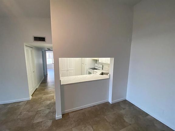 5th image of 1110 Green Pine Blvd APT A3