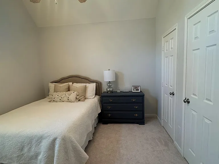 2913 N Becca Ln — Photo 21