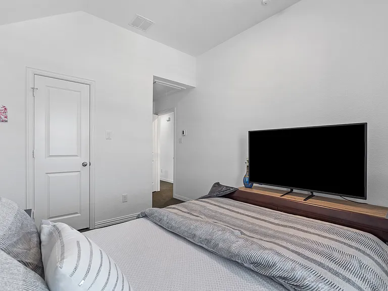 1330 Viridian Park Ln — Photo 10