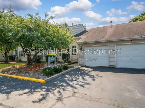 21 N Park Blvd APT H, Streamwood, IL 60107