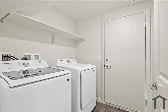 6819 Plum Crazy Ct — Photo 10