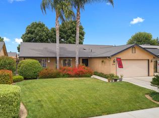459 Gearey Ave, Exeter, CA 93221