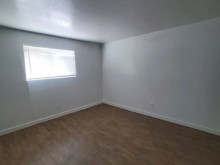 Mountain View Condos — Photo 45