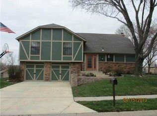 20901 W 52nd St, Shawnee, KS 66218