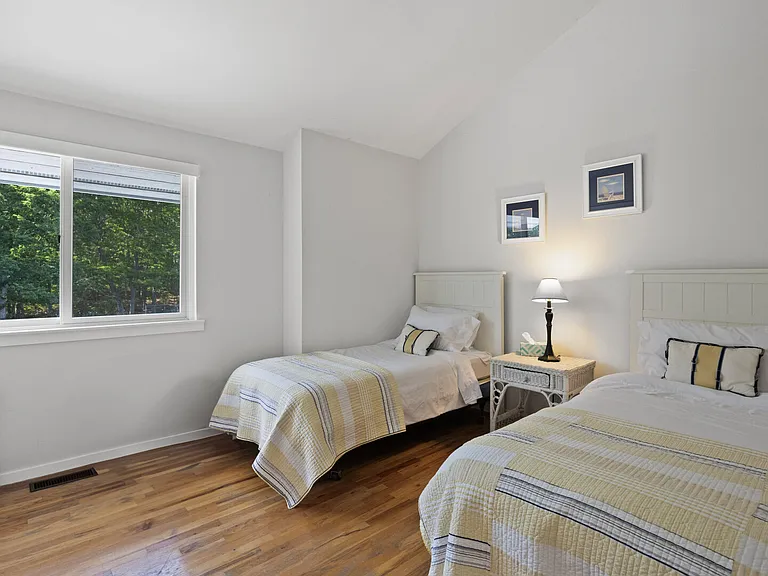 3 Fairway Dr — Photo 23