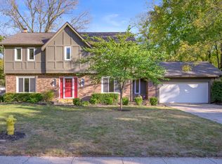 1346 Smokey Row Ln, Carmel, IN 46033