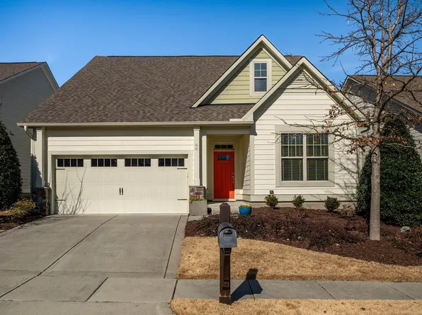 66 Copper Lantern Dr, Chapel Hill, NC 27516