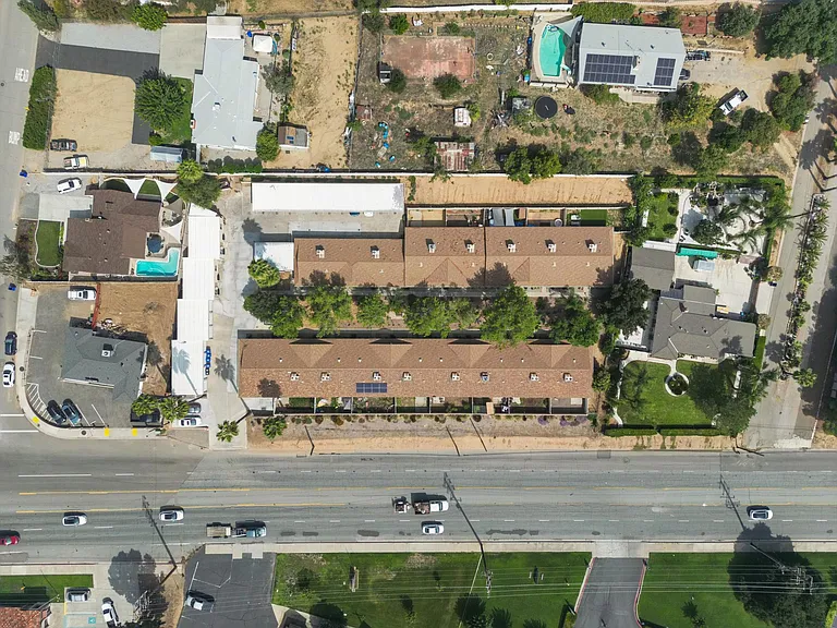 Starlight Ridge Apartments- Yucaipa, CA — Photo 24