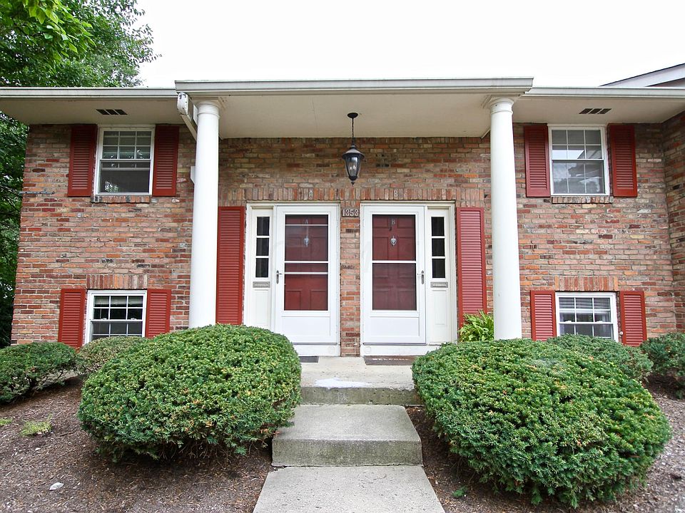 1st image of 1353 Bluff Ave #B