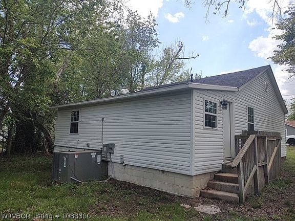 2nd image of 5001 Speer St