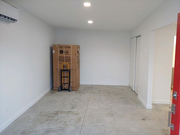 2nd image of 4344 Bancroft St Unit C