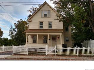 22 Walden Ave, New London, CT 06320