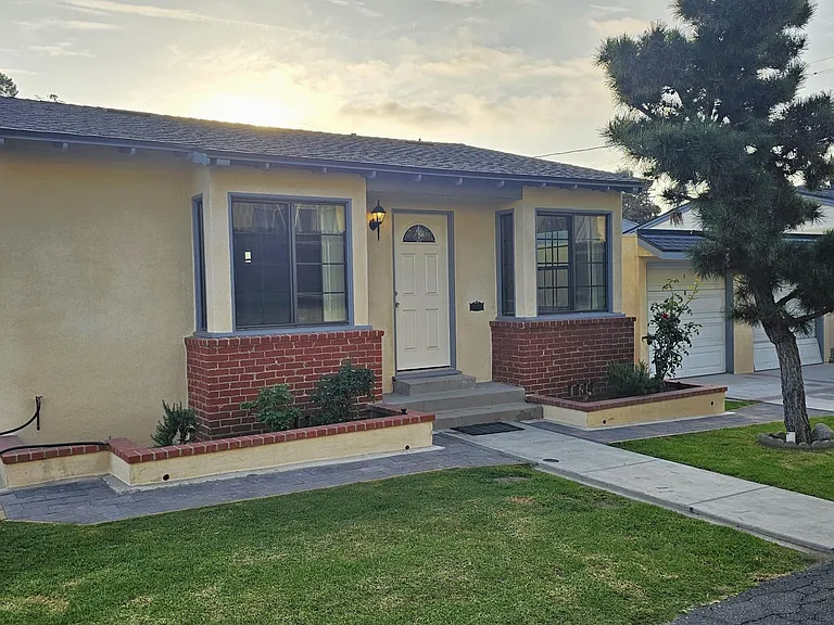 13451B Camilla St — Photo 1