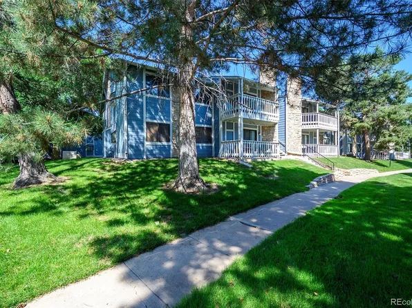 8335 Fairmount Drive Bldg 11 #203, Denver, CO 80247