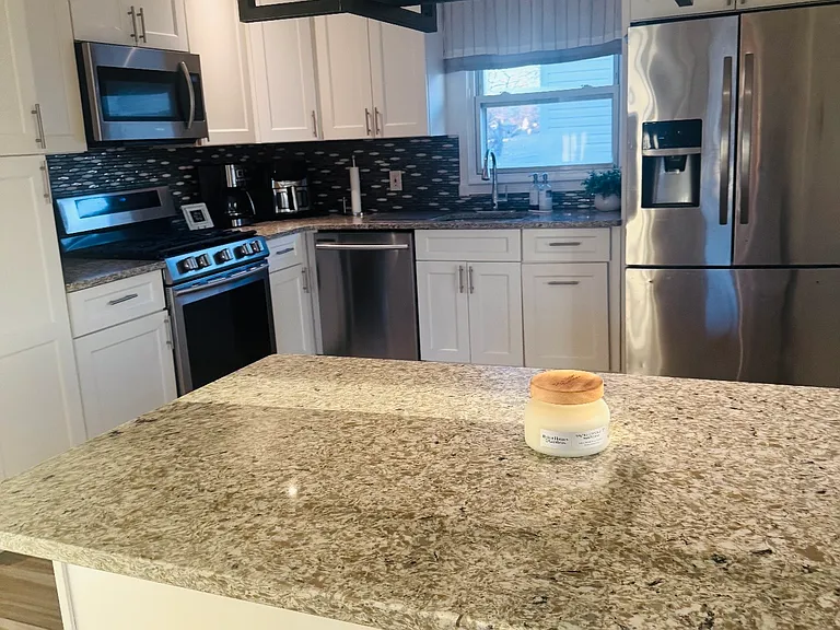 472 Kirkman Ave #2 — Photo 4
