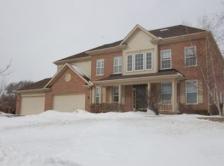 25 Deerfield Dr, Hawthorn Woods, IL 60047