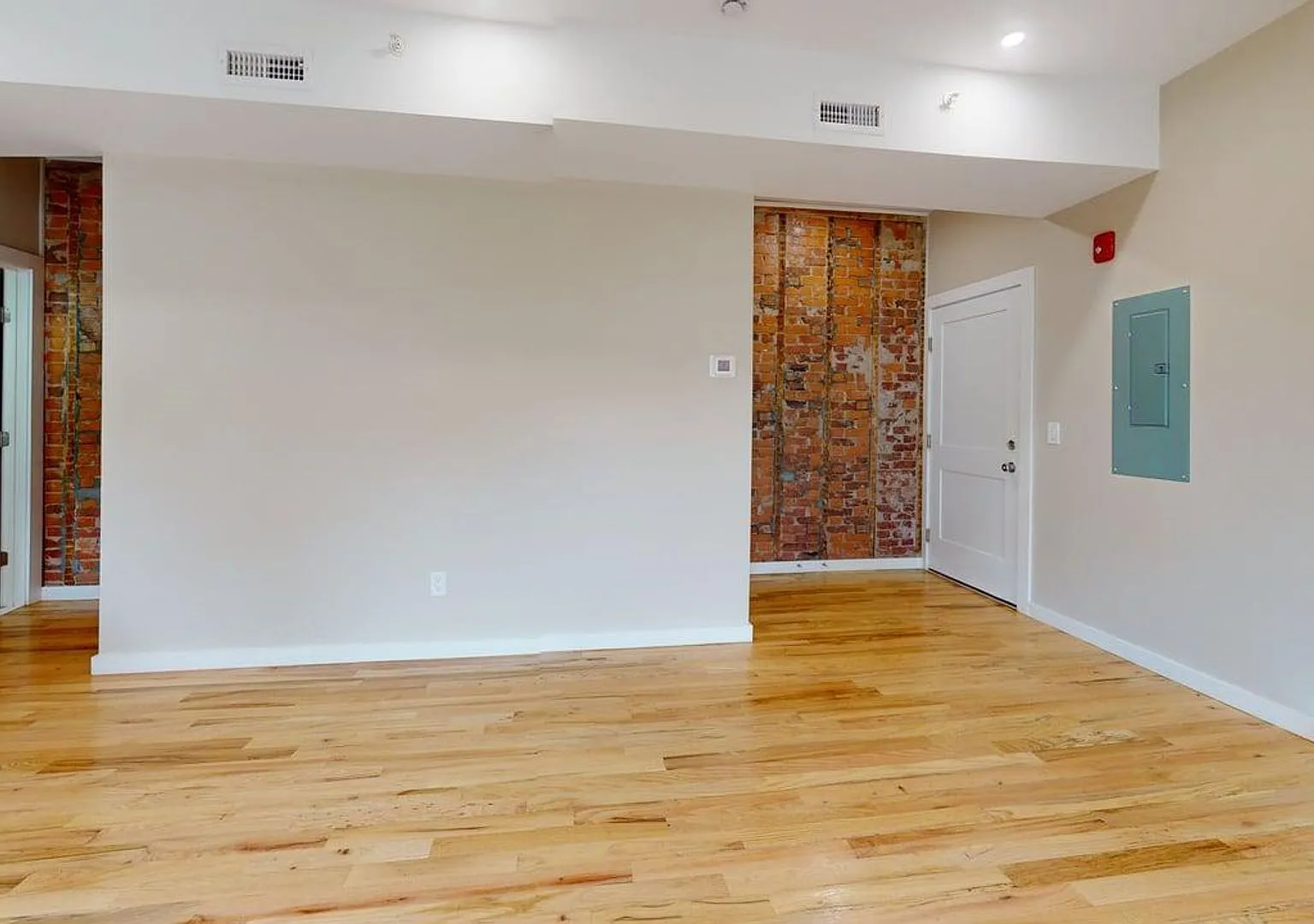 708 Orange Street — Photo 4
