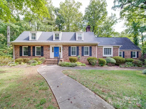 3028 Mount Vernon Dr, Gastonia, NC 28056