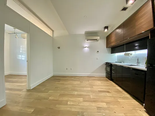 Rented by Simply Brooklyn Realty Inc | media 14
