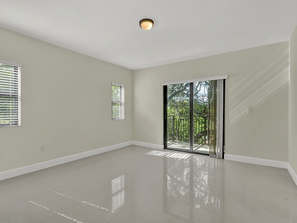 1st image of 838 Salzedo St APT 309