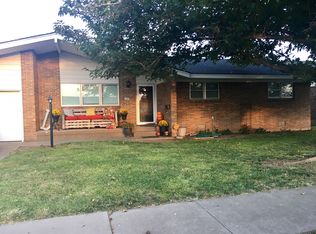 1107 Townsend St, Spearman, TX 79081