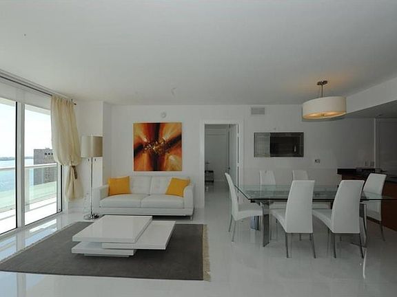3rd image of 50 Biscayne Blvd APT 3506