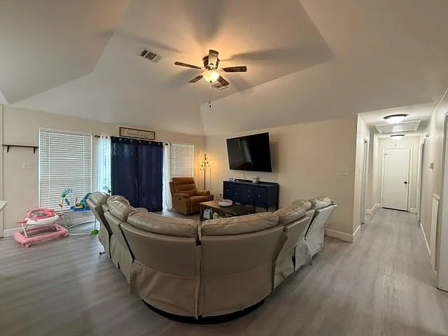 2131 County Road 314 — Photo 5