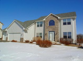 19969 Evensong Ave, Farmington, MN 55024