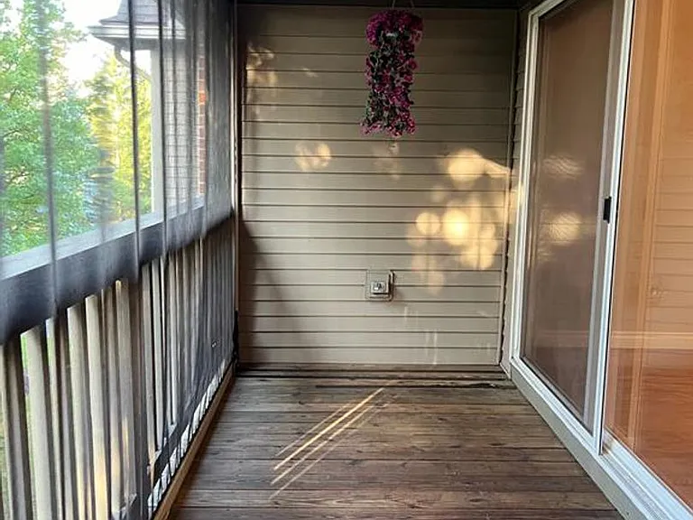 28071 Carlton Way Dr — Photo 10