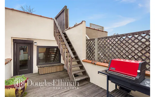 Sold by Douglas Elliman | media 16