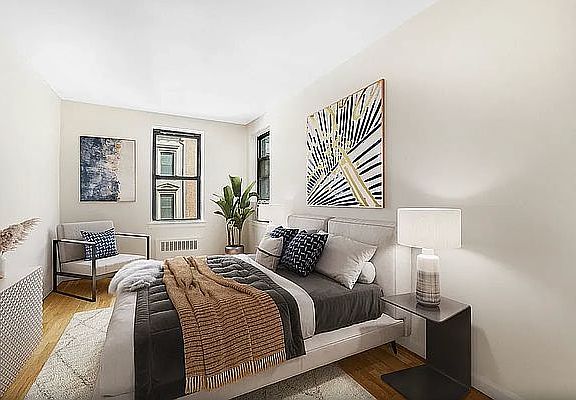 2nd image of 30 E 38th St #5E