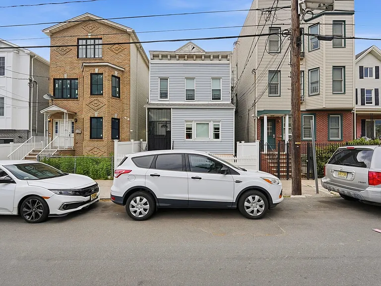 86 Seaview Ave — Photo 8