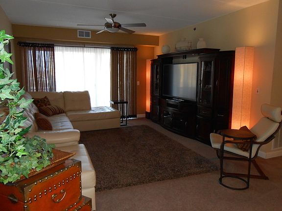 5th image of 9864 W Leland Ave #219