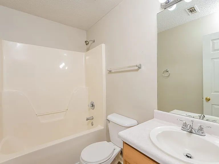4710 Millenium View Ct — Photo 15