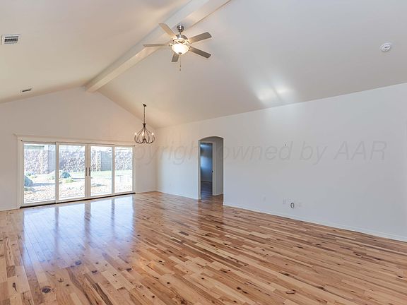 4th image of 1433 Riesling Way