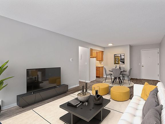 2nd image of 912 22nd Ave S APT 106