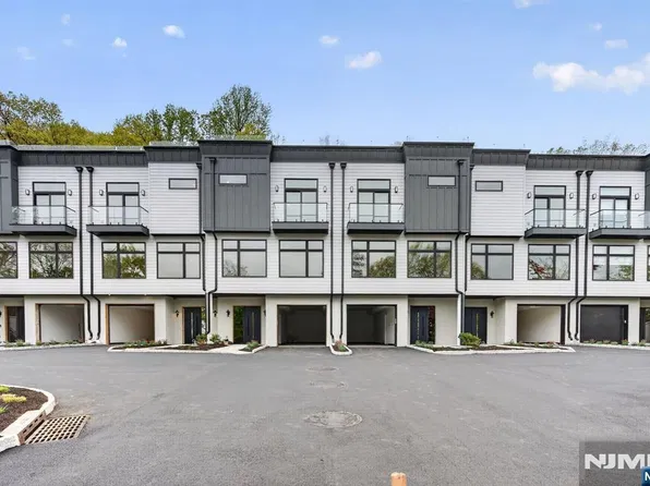 520 Valley Road, Clifton, NJ 07013