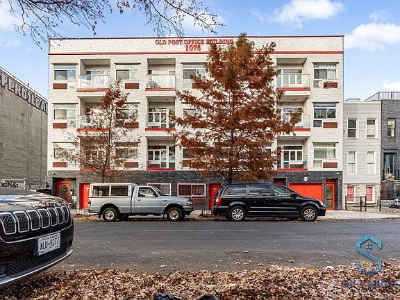 3rd image of 1079 Lafayette Ave #201