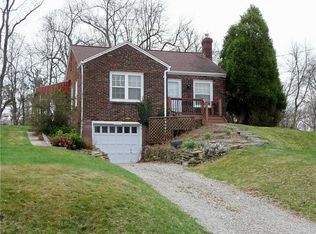 3289 Thornwood Dr, Bethel Park, PA