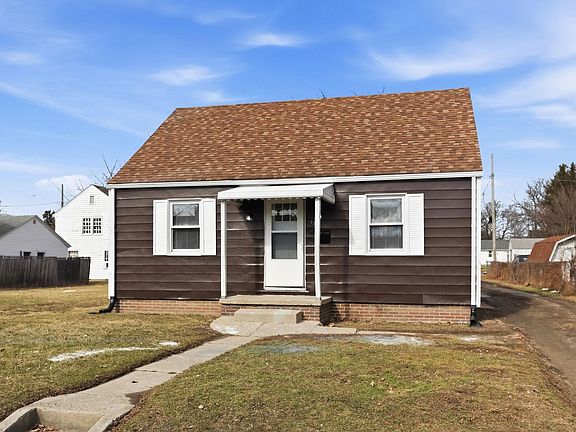 3rd image of 1515 E Rudisill Blvd