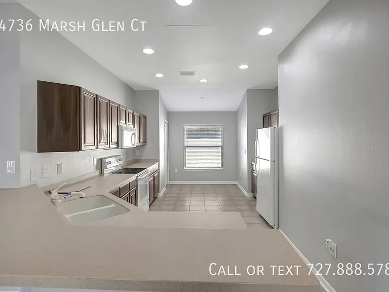 34736 Marsh Glen Ct — Photo 18