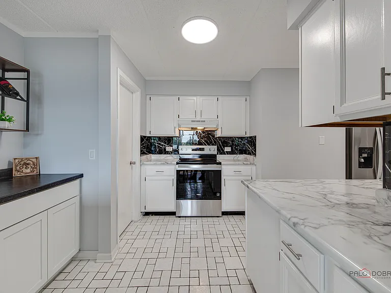 1551 Ashland Ave #306 — Photo 10