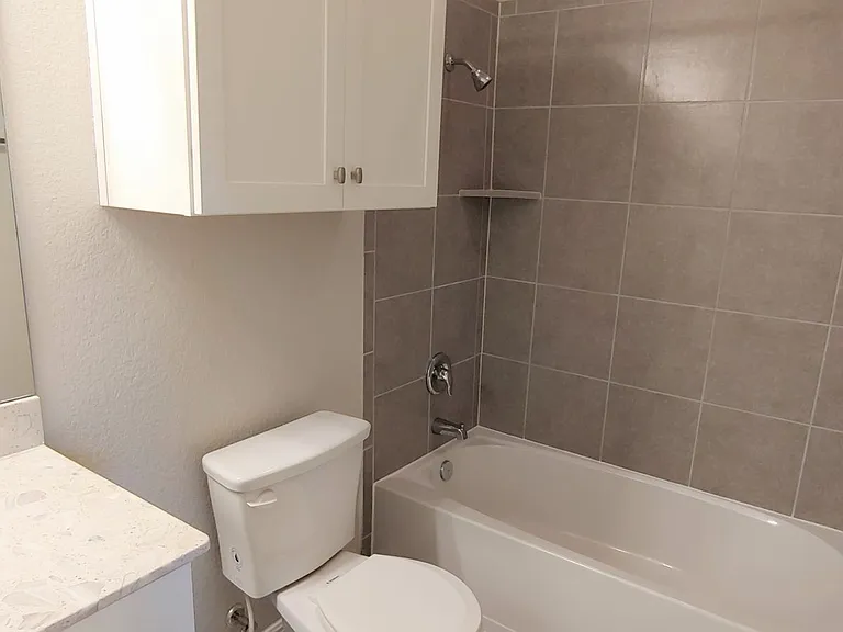 7220 Wyoming Springs Dr #902 — Photo 22