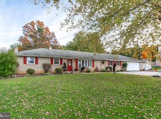 609 Nottingham Way, Red Lion, PA 17356