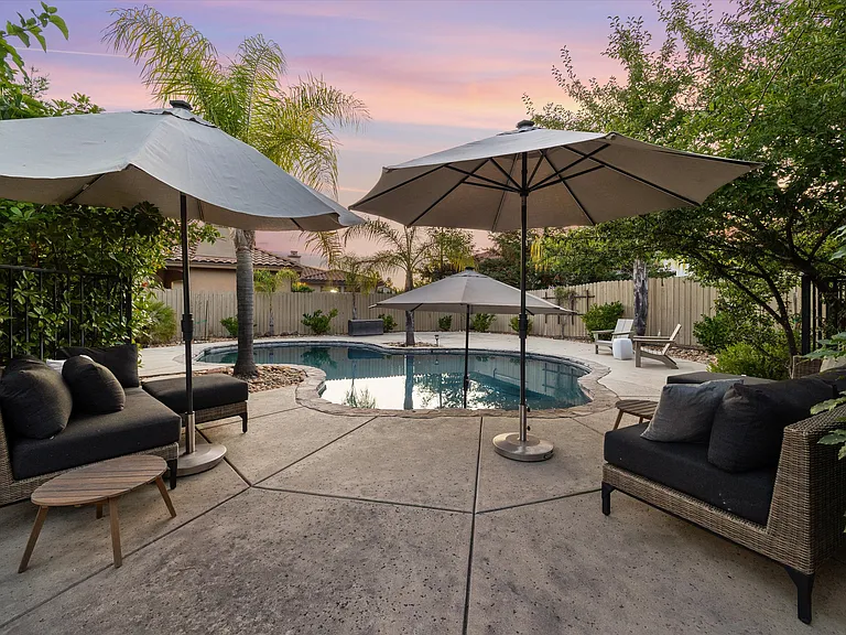 4382 Malana Way — Photo 39