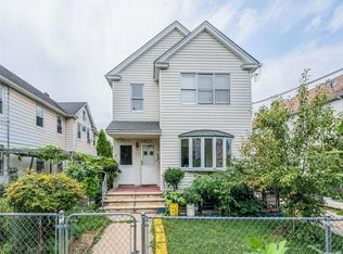 4354 157th St, Flushing, NY 11355