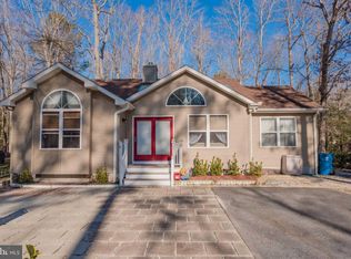 21 Gloucester Rd, Ocean Pines, MD 21811