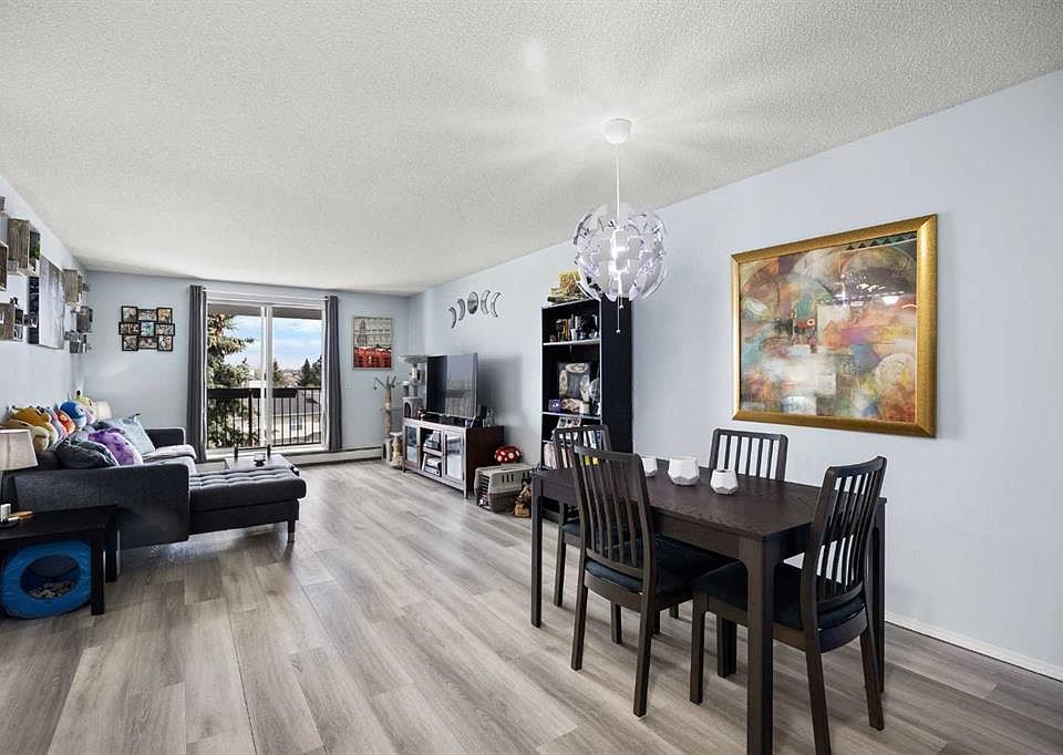 1st image of 9 N Country Village Bay NE #412