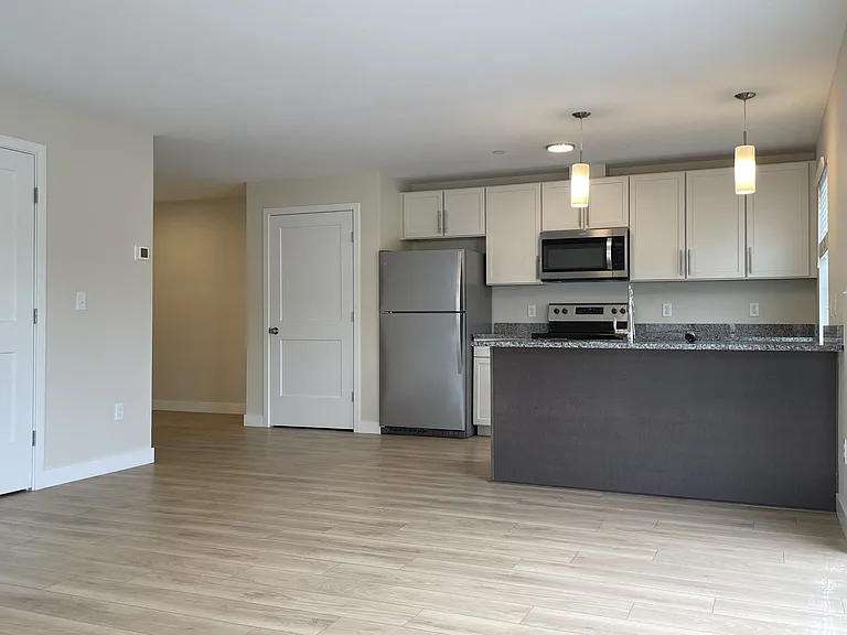 Sweetser Village Apartments — Photo 15